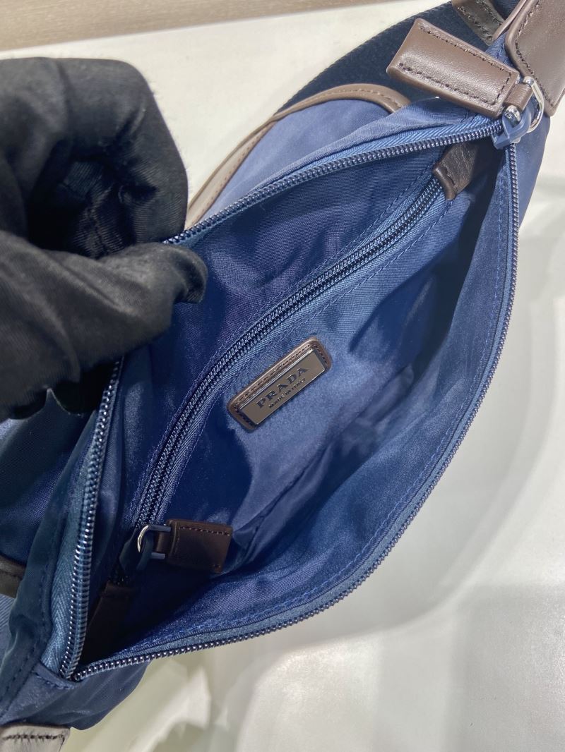 Pra*a waist chest packs